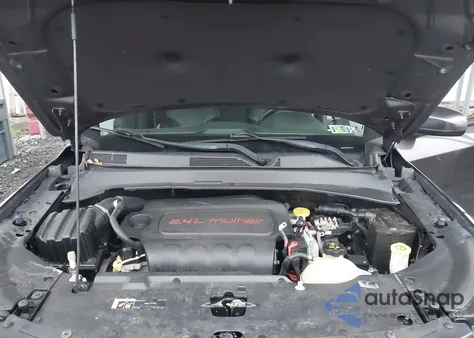 2019 Jeep Compass Altitude 4X4 из США, поврежденный, VIN 3C4NJDBB8KT734416